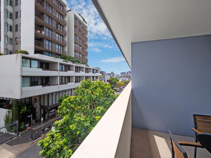 Photo - L2/29 Robertson Street, Fortitude Valley QLD 4006 - Image 11