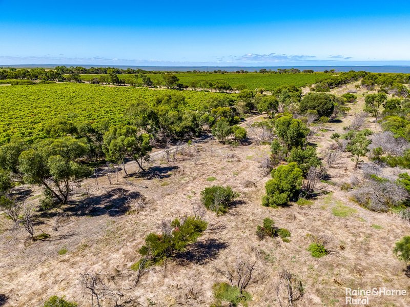 Photo - L2818 Lake Road, Lake Plains SA 5255 - Image 12