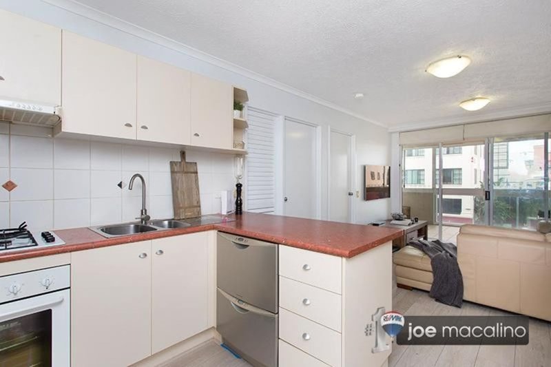 Photo - L2F/41 Gotha St , Fortitude Valley QLD 4006 - Image 5