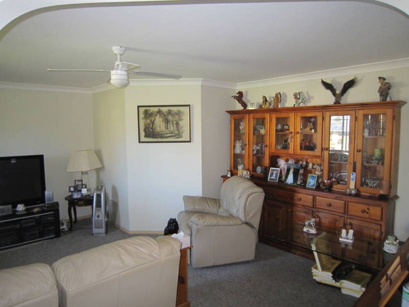 Photo - Lake Haven NSW 2263 - Image 4