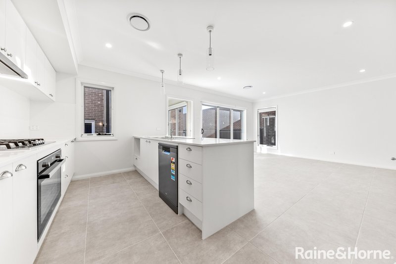 Photo - Leppington NSW 2179 - Image 8