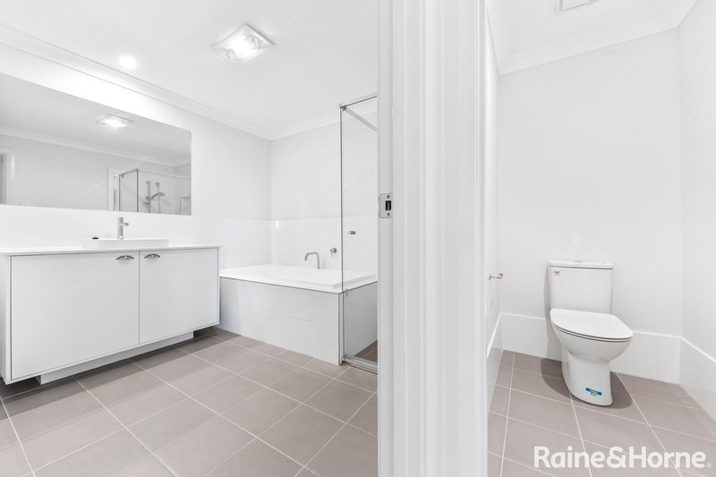 Photo - Leppington NSW 2179 - Image 15