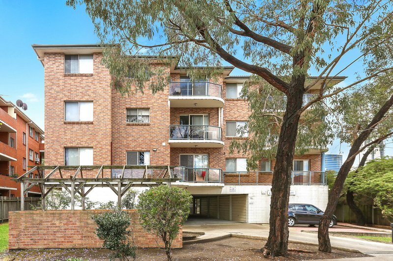 Photo - Level 1/1/24 Lansdowne Street, Parramatta NSW 2150 - Image 5