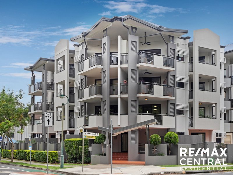 Photo - Level 1/15 Newstead Avenue, Newstead QLD 4006 - Image 2