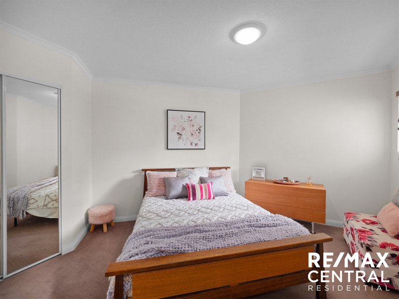 Photo - Level 1/15 Newstead Avenue, Newstead QLD 4006 - Image 13