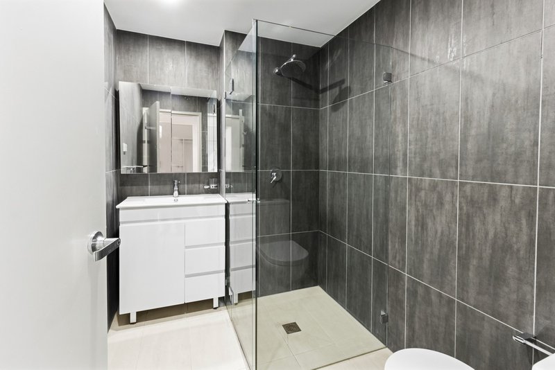 Photo - Level 13/18 Harrow Road, Auburn NSW 2144 - Image 3