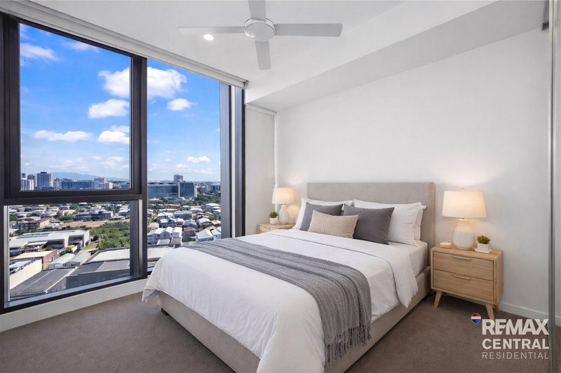 Photo - Level 15/1033 Ann Street, Newstead QLD 4006 - Image 6