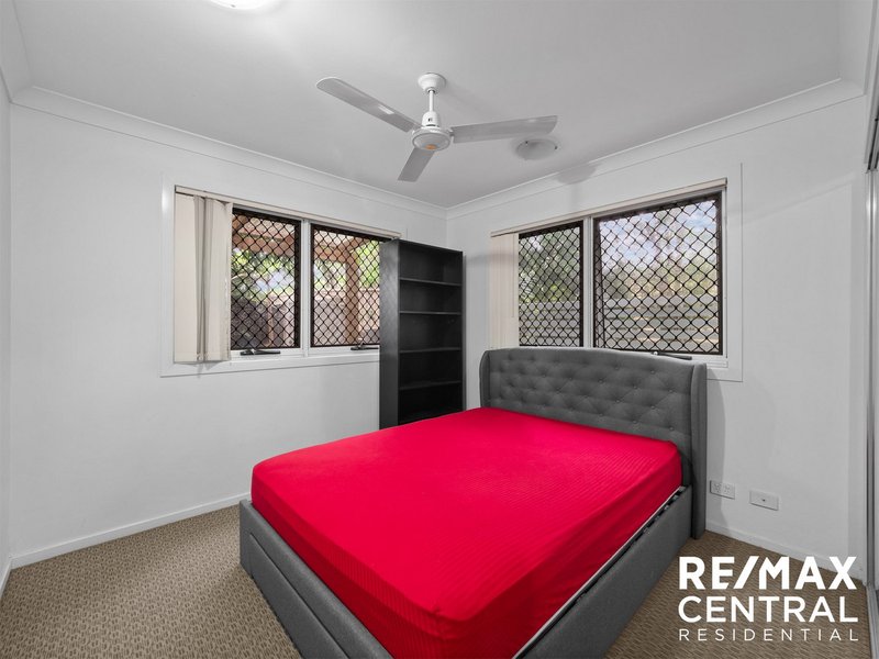 Photo - Level 1/91 Emperor Street, Annerley QLD 4103 - Image 7