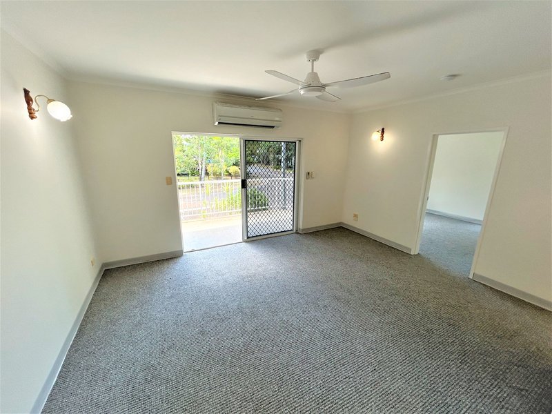 Photo - LEVEL 2 at 95 Arlington Esplanade, Clifton Beach QLD 4879 - Image 4