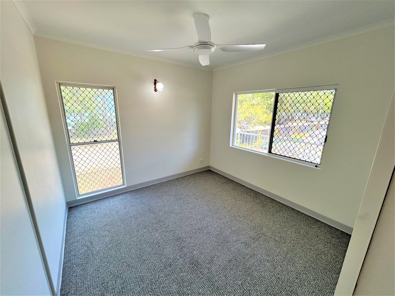 Photo - LEVEL 2 at 95 Arlington Esplanade, Clifton Beach QLD 4879 - Image 12