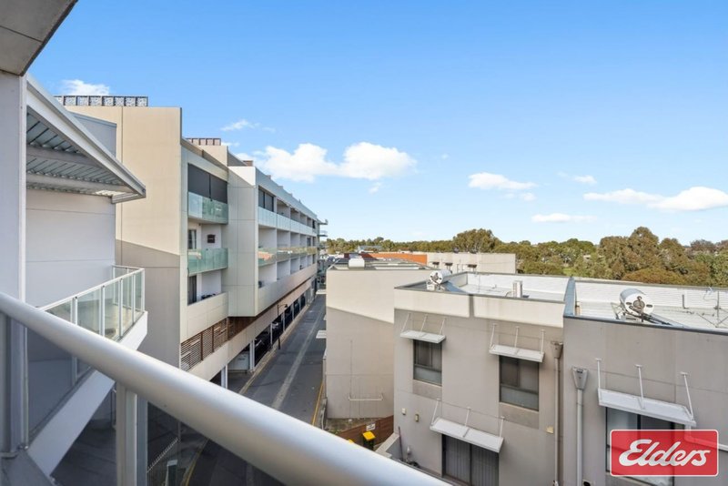 Photo - Level 303/26-28 Metro Parade, Mawson Lakes SA 5095 - Image 2