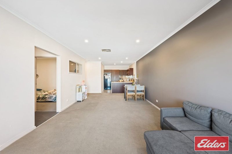 Photo - Level 303/26-28 Metro Parade, Mawson Lakes SA 5095 - Image 5