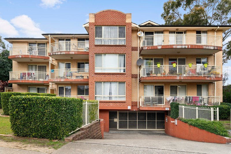 Photo - Level 3/23/8-10 Fifth Avenue, Blacktown NSW 2148 - Image 1
