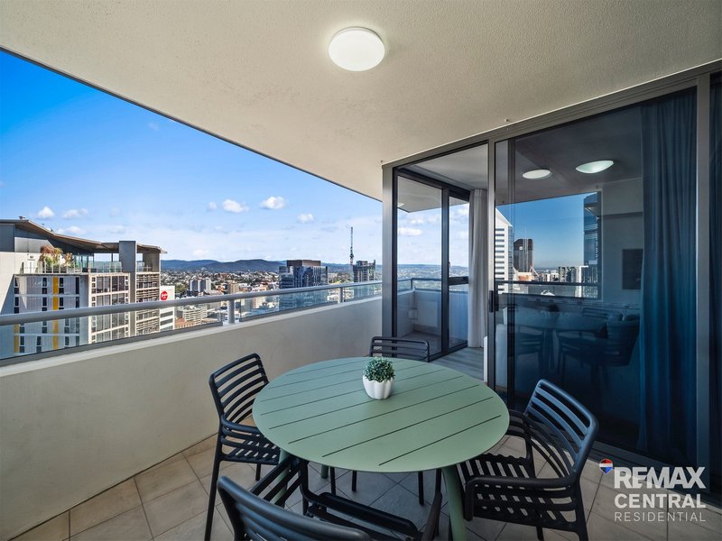 Photo - Level 43/420 Queen Street, Brisbane City QLD 4000 - Image 2