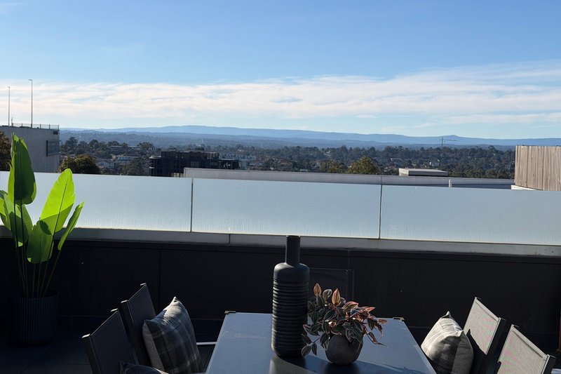 Photo - Level 4/409/18 Berkeley Street, Doncaster VIC 3108 - Image 6