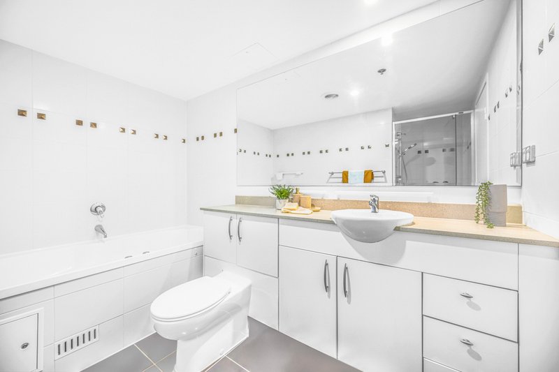 Photo - Level 51/93 Liverpool Street, Sydney NSW 2000 - Image 13