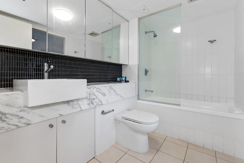 Photo - Level 8/1086/18-20 Stuart Street, Tweed Heads NSW 2485 - Image 13