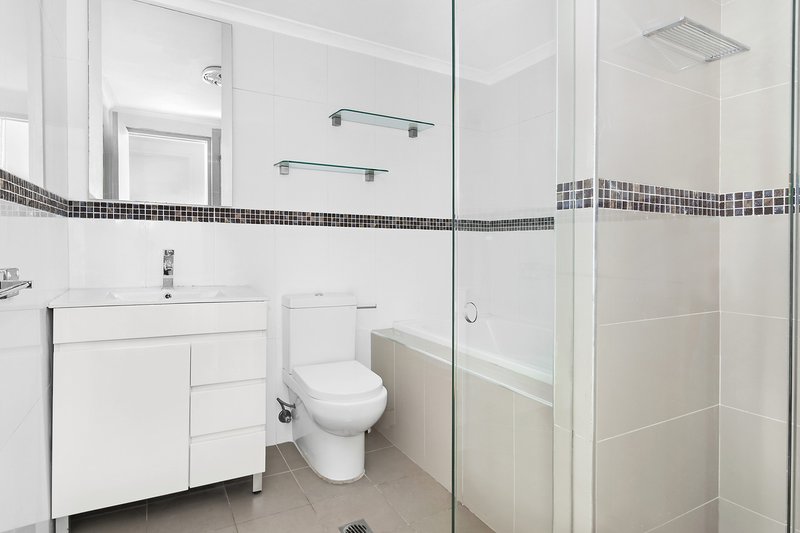 Photo - Level 8/43/1 Good Street, Parramatta NSW 2150 - Image 4