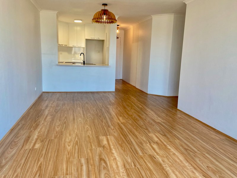 Photo - Level11/2 Springfield Avenue, Potts Point NSW 2011 - Image 3