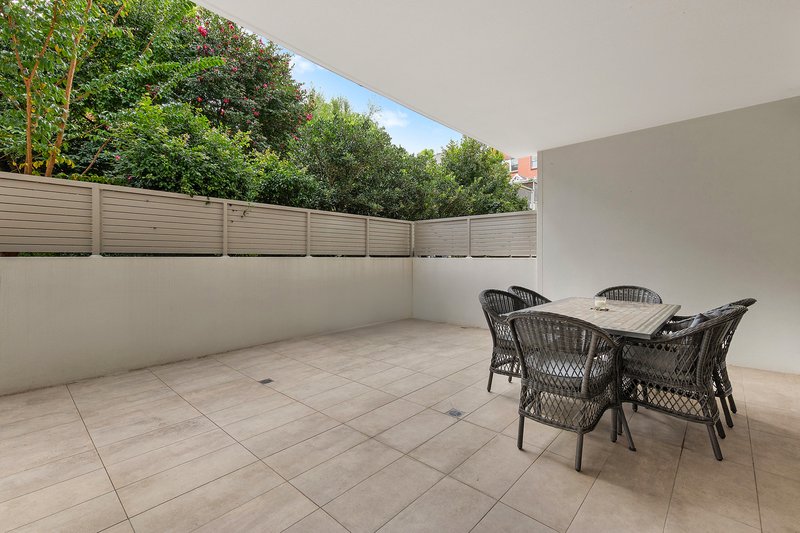 Photo - LG02/12 Shinfield Avenue, St Ives NSW 2075 - Image 11