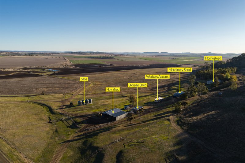 Photo - 'Listowel' 94 Sam Road, Ascot QLD 4359 - Image 4