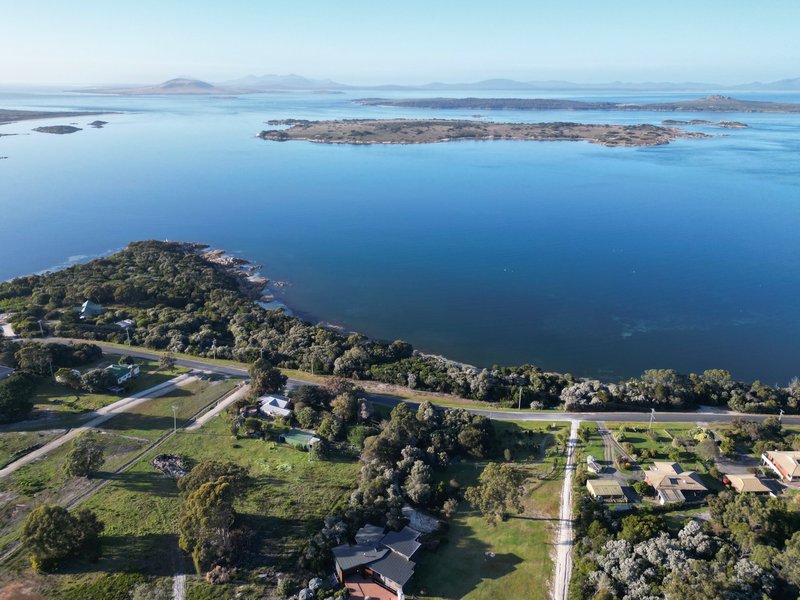 Photo - . Little Green Island, Lady Barron TAS 7255 - Image 1