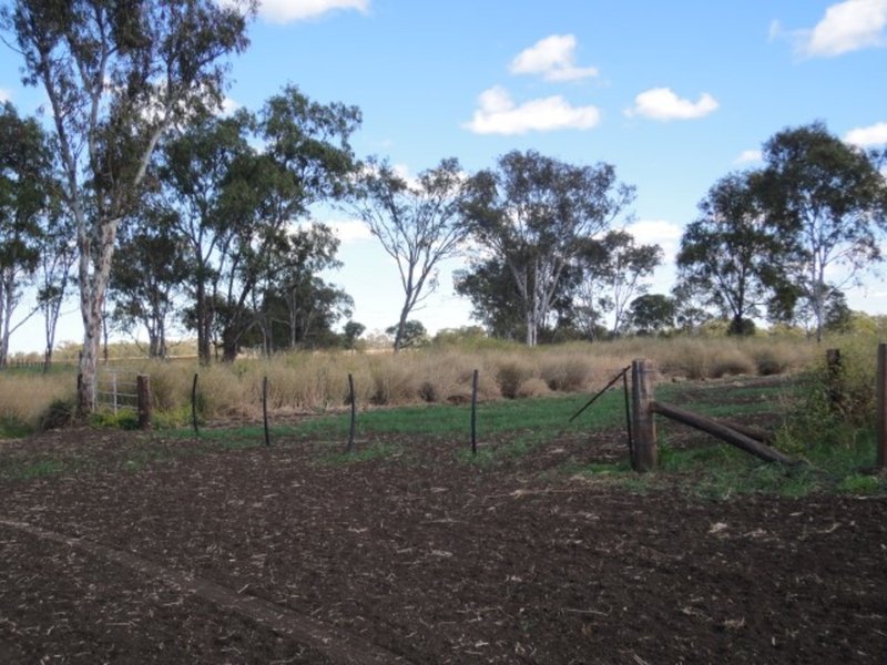 Photo - "Lochlea" Mason Road, Bowenville QLD 4404 - Image 8