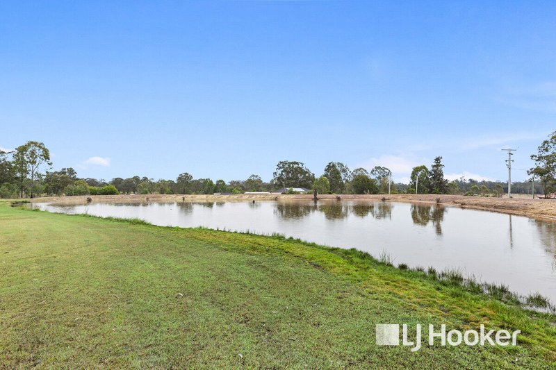 Photo - Lockyer Waters QLD 4311 - Image 13