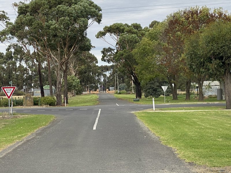 Photo - LOT 1-10 Hall & Tennant Street, Cressy VIC 3322 - Image 2