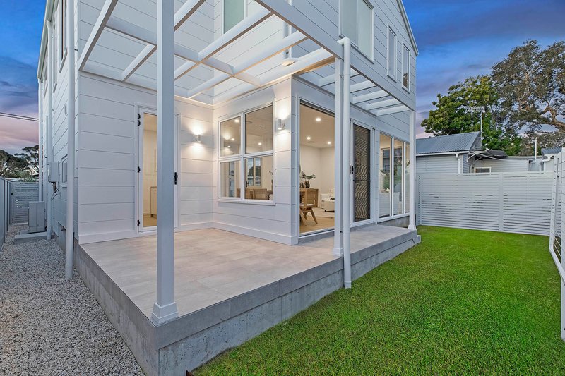 Photo - Lot 1 & 2/79 Surf Street, Long Jetty NSW 2261 - Image 11