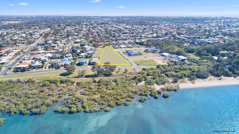 Photo - lot 10 (12B) Marine Court, Urangan QLD 4655 - Image 6