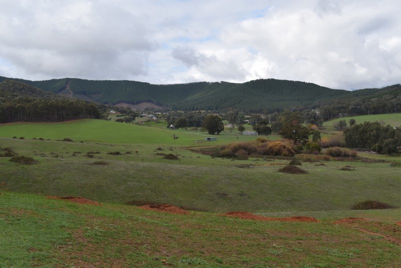 Photo - Lot 10 Pine Ridge Estate , Myrtleford VIC 3737 - Image 10