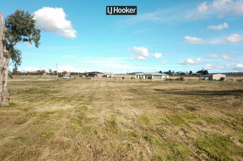 Photo - Lot 1/12 Dog Trap Lane, Inverell NSW 2360 - Image 3