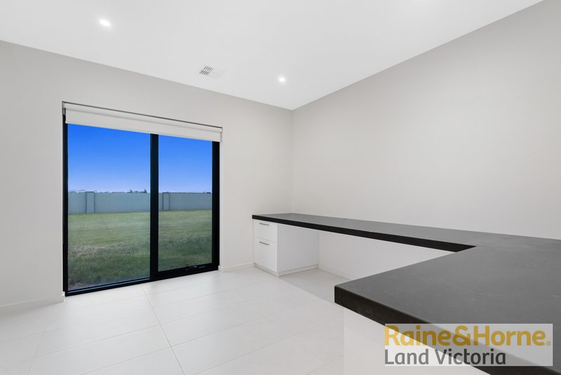 Photo - Lot 1/150 Cunninghams Road, Werribee South VIC 3030 - Image 7