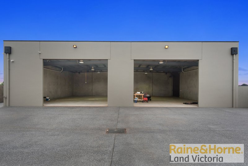 Photo - Lot 1/150 Cunninghams Road, Werribee South VIC 3030 - Image 11