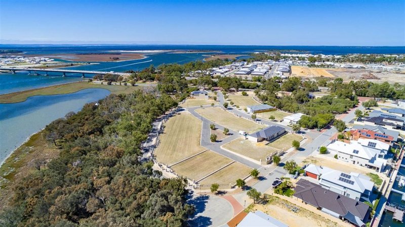 Photo - Lot 137 Egret Point, Halls Head WA 6210 - Image 3