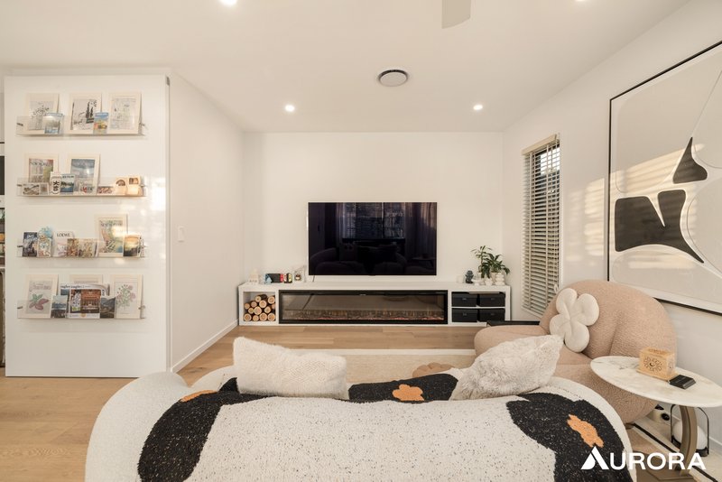 Photo - LOT 15/8 Lawrence Lyons Place, Kenmore QLD 4069 - Image 10