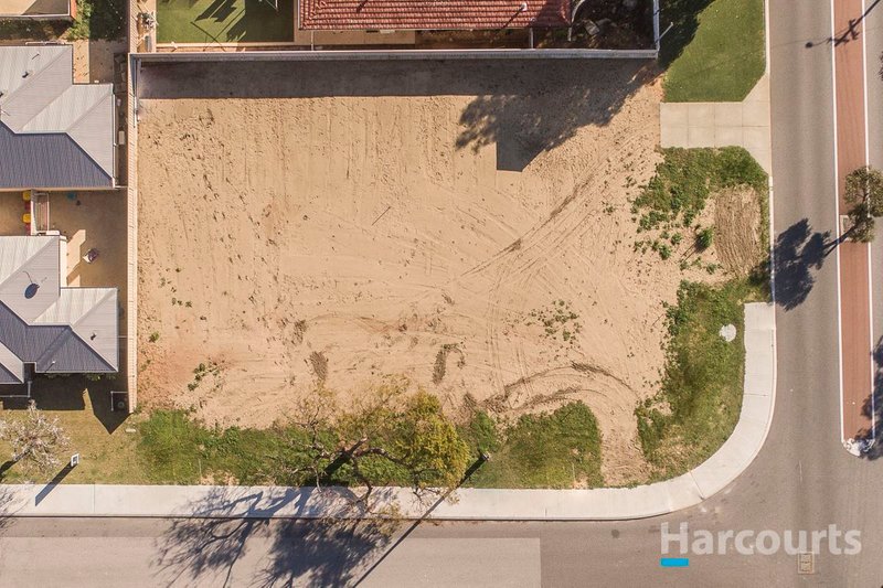 Photo - Lot 1/7 Francis Avenue, Karrinyup WA 6018 - Image 2