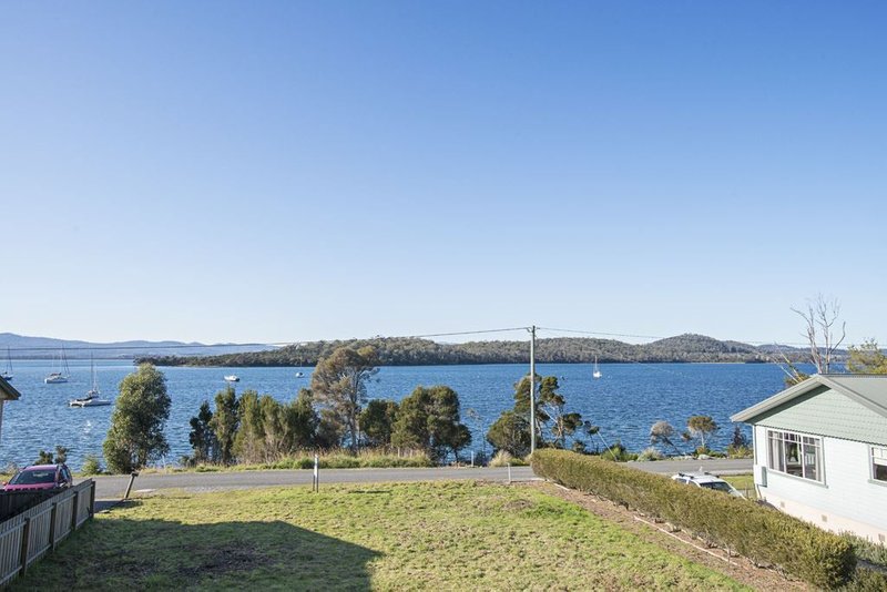 Lot 2 Kemps Parade, Beauty Point TAS 7270