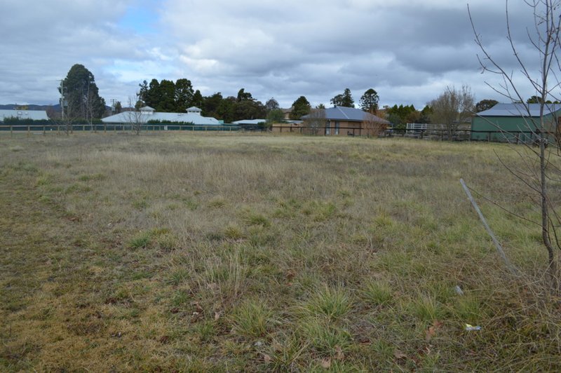 Photo - Lot 2 Racecourse Dr , Goulburn NSW 2580 - Image 2