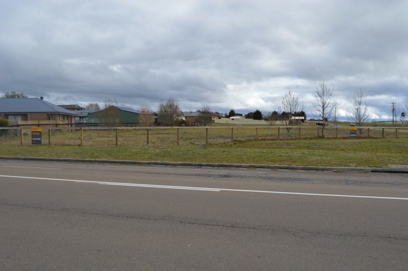 Photo - Lot 2 Racecourse Dr , Goulburn NSW 2580 - Image 4