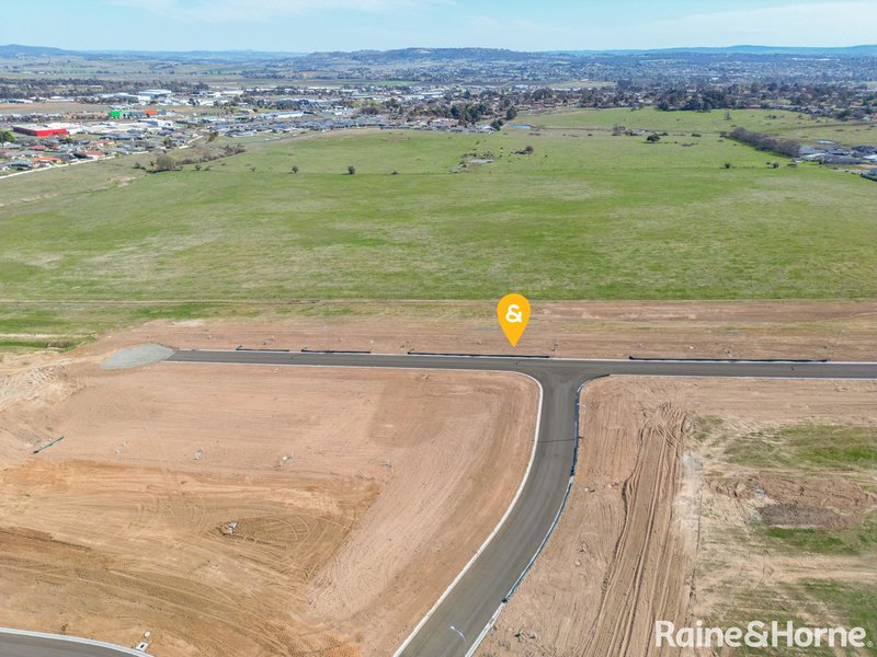 Photo - Lot 210 Pretty Heights Estate , Kelso NSW 2795 - Image 2