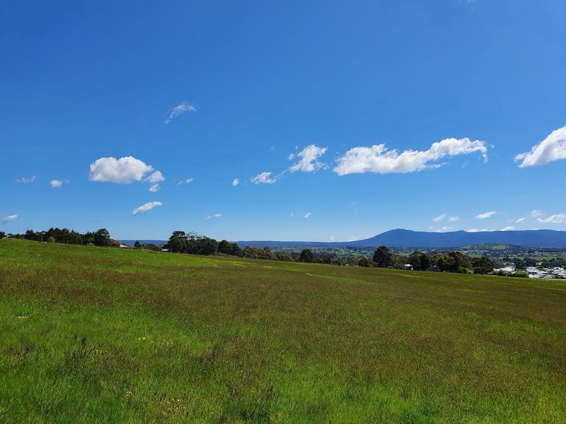 Photo - Lot 2/193 Short Rd , Gisborne South VIC 3437 - Image 9