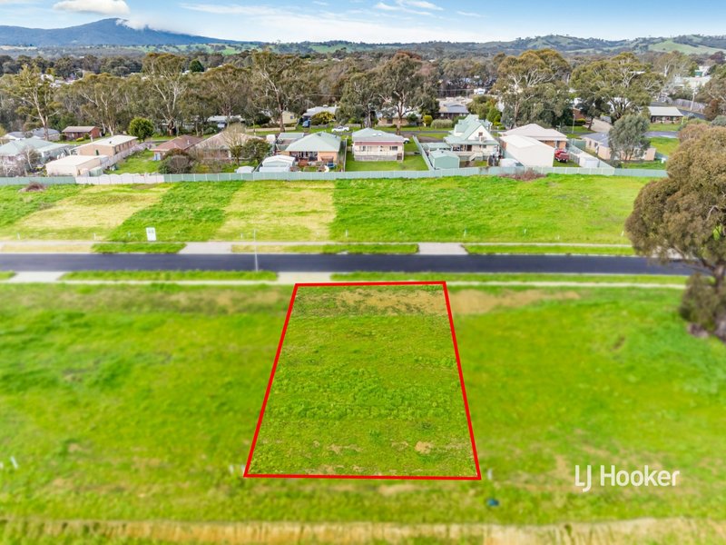 Photo - Lot 27/10 Bloodwood Street, Broadford VIC 3658 - Image 5