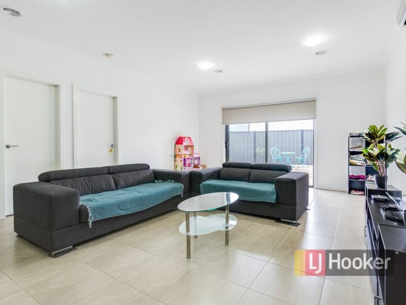 Photo - (Lot 3) 2/ Loretta Boulevard, Tarneit VIC 3029 - Image 3