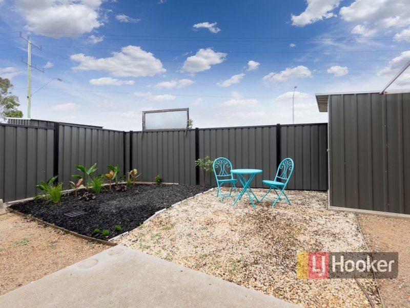 Photo - (Lot 3) 2/ Loretta Boulevard, Tarneit VIC 3029 - Image 6