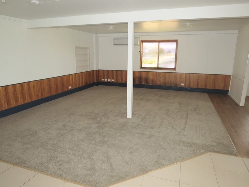 Photo - Lot 3 of 48 Glengallan Road, Emerald QLD 4720 - Image 6