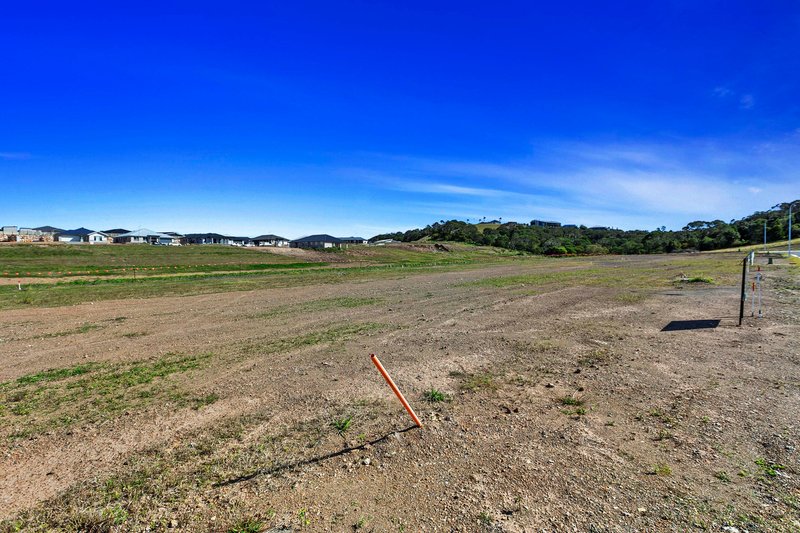 Photo - 'Lot 322' 22 Rosemary Boulevard 'The Springs' , Nikenbah QLD 4655 - Image 4