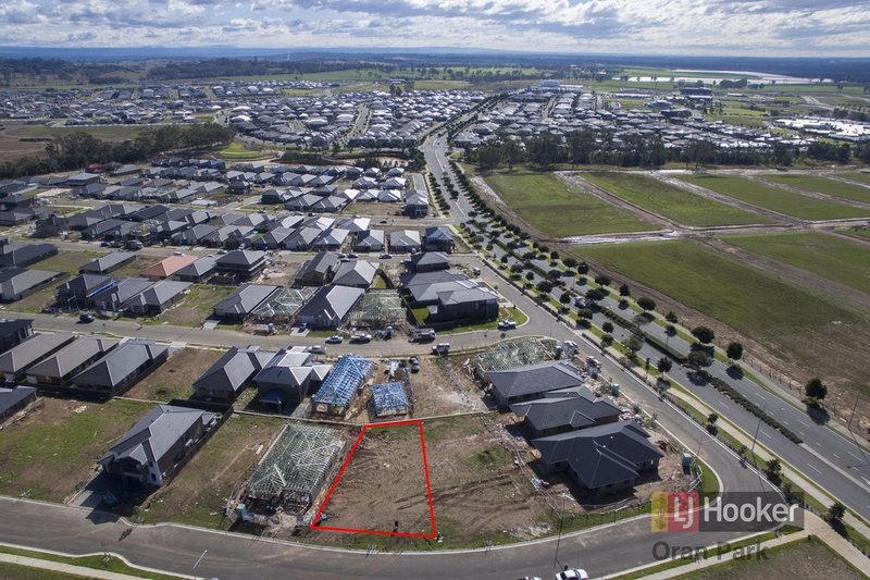 Photo - Lot 3232 Thorpe Cct , Oran Park NSW 2570 - Image 6