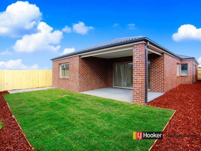 Photo - Lot 33/44 Heather Grove, Cranbourne East VIC 3977 - Image 9